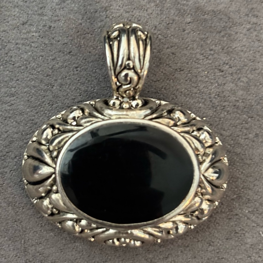 Elegant Black and Silver Pendant